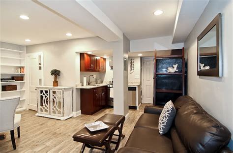 Looking for awesome basement decorating ideas? Stylish Basement Apartment Ideas