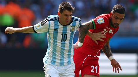 Combien De But A Marqué Messi Avec L'argentine - Grâce à Messi, l'Argentine s'impose 1-0 face à l'Iran et se qualifie