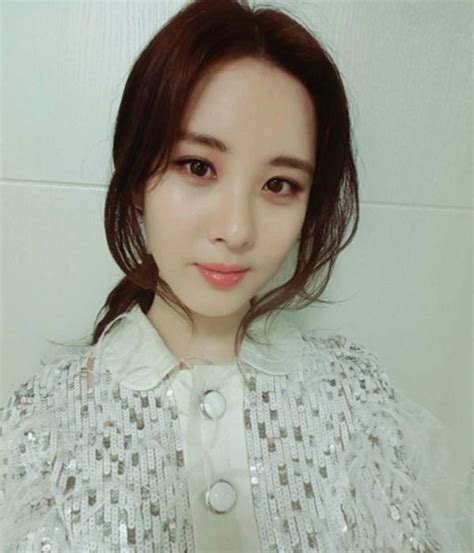 Girls Generation Seohyun Donates To Help Als Patients