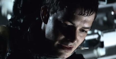 All that we destroy,' now s. Extinction (2018) : Movie Plot Ending Explained | This is ...