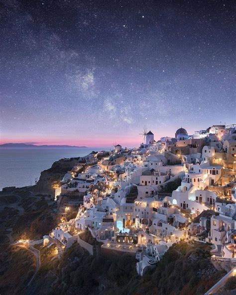 Voyaged By 9gag On Instagram “the Iconic And Stunning Town Of Oia