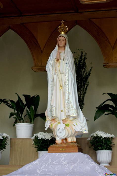 Sculpture girl image virgin mary statue images monument № 51691