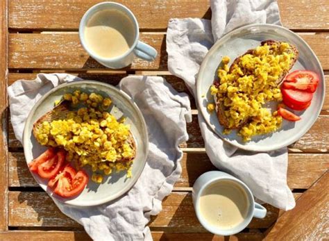 Easy Camping Breakfast Ideas For Your Camping Trip