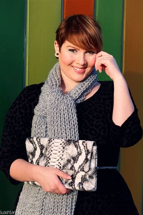 This charming pink short bob can make round faces with a double chin appear more oval because of. 50 Plus Size Hairstyles to Try This Year