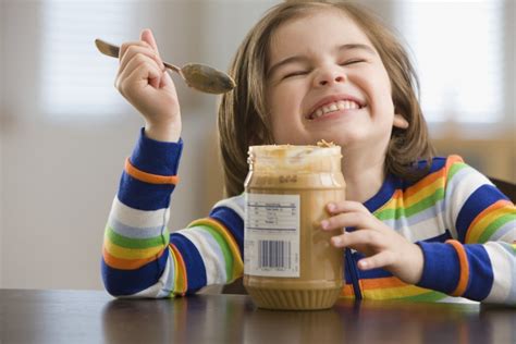 For Children With Peanut Allergies Experts Recommend A New Treatment