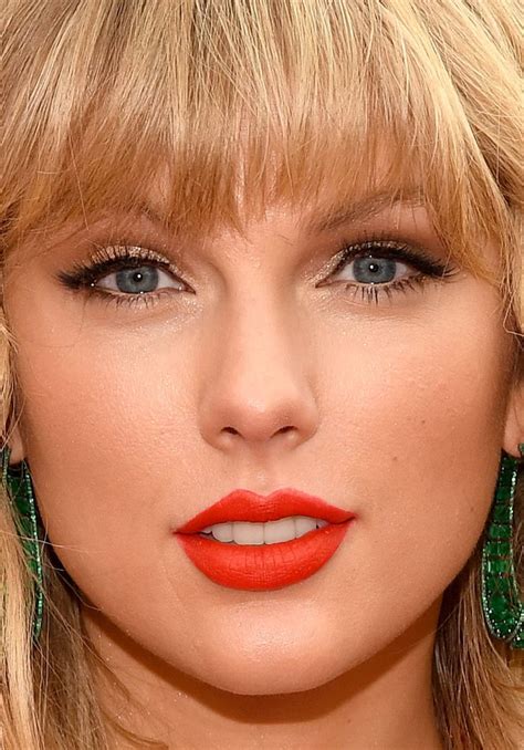 Close Up Of Taylor Swift At The 2019 Mtv Video Music Awards Taylor