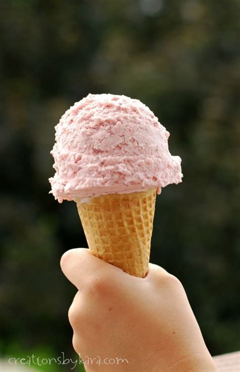 Your scenario of someone holding two ice creams is a good example of a countable you might ask for some vanilla and some strawberry ice cream, because at this point the ice cream is 'stuff' (uncountable). Strawberry ice cream recipe