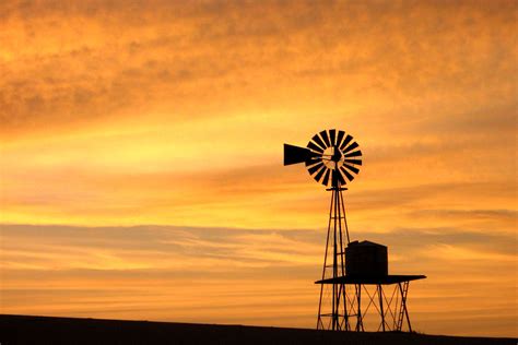 Windmill In The Sunset Molino Agua
