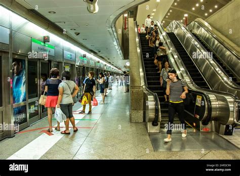 Singapore Underground Railway Stock Photo Alamy