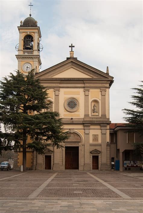 Cesano Boscone Mi Chiesa Di San Giovanni Battista