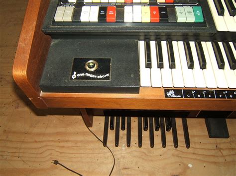 Hammond Organ Electronic 43 In X 36 In X 29 In Midtone Stain 9822m