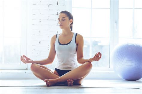 Une Journ E De Yoga Gratuite Aux Galeries Lafayette Haussmann Magazine Avantages