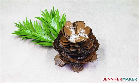 Christmas Paper Pine Cones Great For Wreaths And Centerpieces
