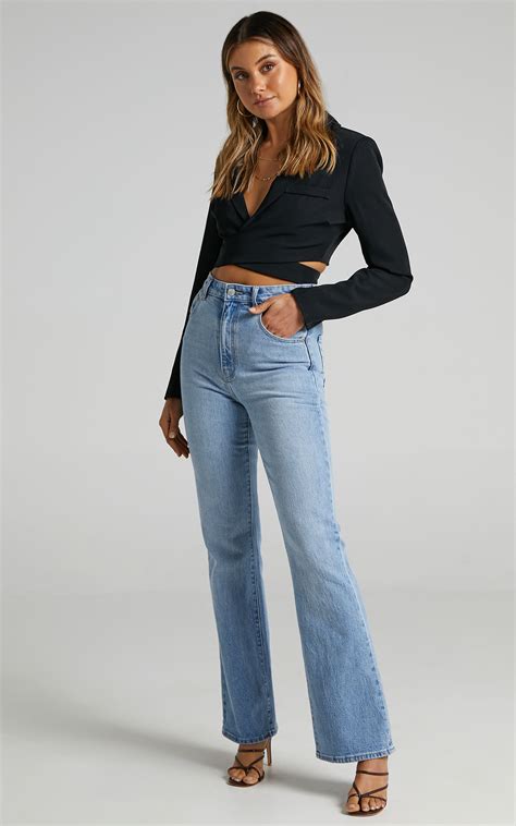 Catie Midriff Wrap Blazer In In Black Showpo