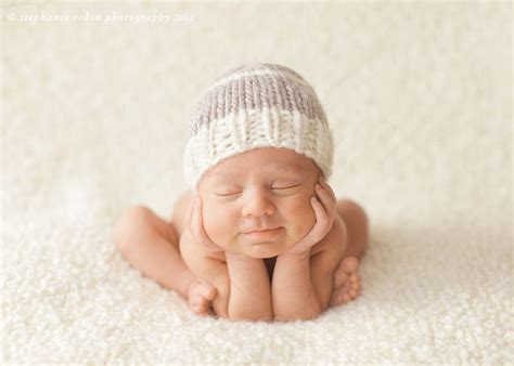 This Helpful Newborn Photography Guide Provides You With Newborn Posing