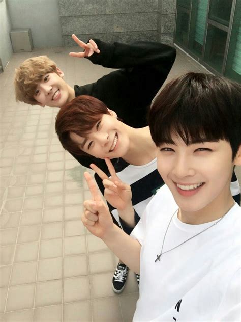 Astro Sanha~moonbin ~eunwoo Astro Astro Kpop Astro Wallpaper