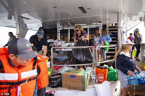 billionaire with 25million yacht teams up with surfers deliver supplies to malibu wildfire