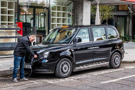 Taxi First Drive And Ride In Londons New Hybrid Black Cab