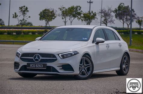 The genuine accessories provide a perfect match. REVIEW: Mercedes-Benz A 250 AMG Line - "German Emotion ...