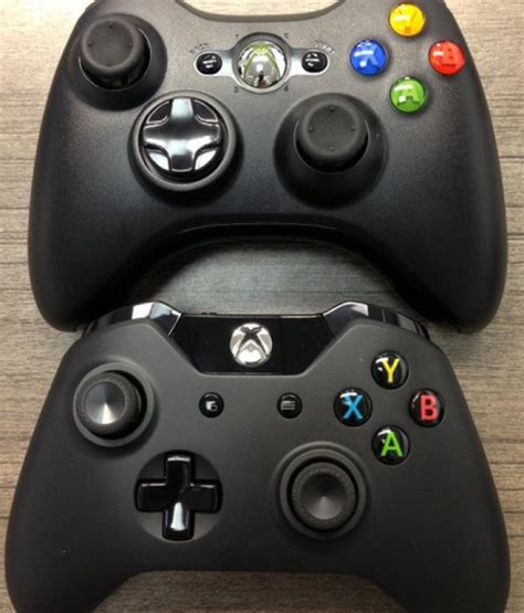 Side By Side Comparison Xbox One Vs Xbox 360 Controller Onpause