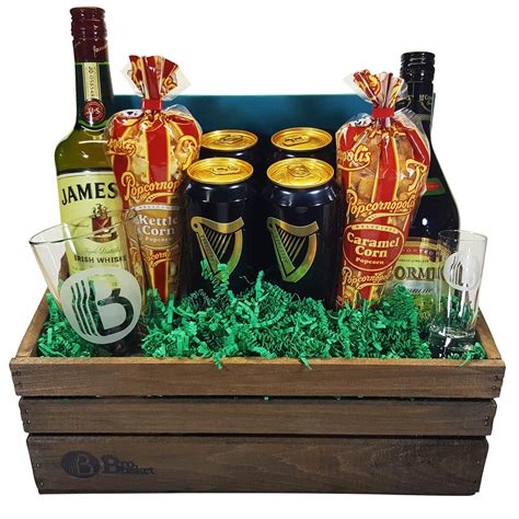 Xmas gifts for men ie. 7 Best Gift Baskets for Men 2018 - Awesome Gift Basket ...