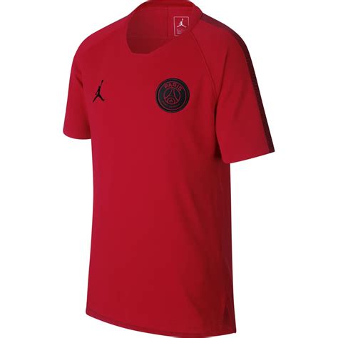 The left sleeve boasts the psg crest with a shimmering overlay. Maillot Psg Training X Jordan - achat et prix pas cher ...