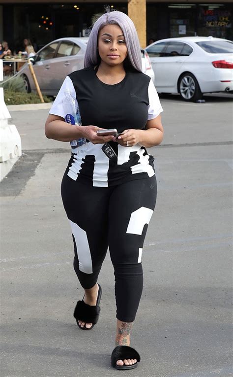 blac chyna updates fans on her weight loss journey two weeks after giving birth to dream