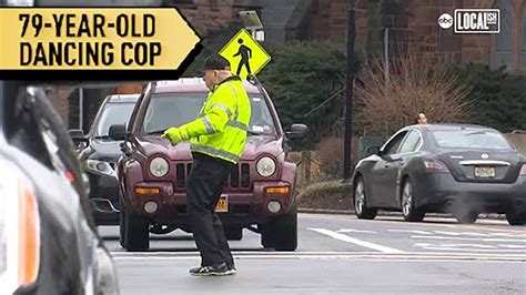 dancing cop directing traffic and delivering smiles all good youtube
