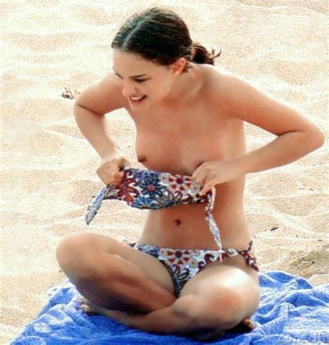 Natalie Portman Nude Tits And Nipples Caught On The Beach Hot Nude
