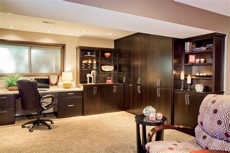 If you want to put a new office into your home, you may not need to look any farther than the basement. BASEMENT OFFICE GUIDANCE - GNC Design &Build