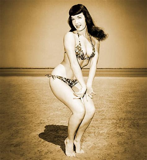Bettie Page Pin Up Girl Pin Up Icon