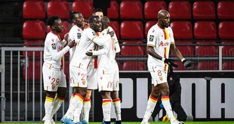 Lens has come from ligue 2 since last season and this season is a pleasant surprise in ligue 1 because they are currently in a situation to fight for european places. Rennes - Lens : la série noire des Bretons se poursuit