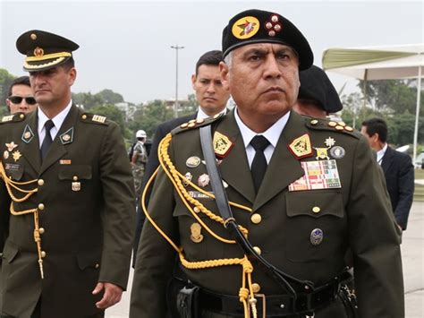 Ejércitos de 138 naciones fueron comparados en categorías como presupuesto, número de miembros activos y equipamiento militar. Ejército Peruano: nuevo comandante general negó filiación ...