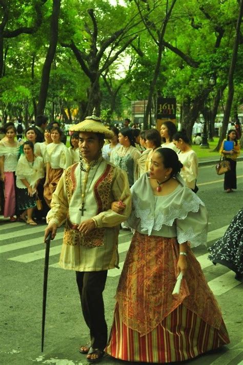 The Baro T Saya Is A Traditional Filipino Blouse And Skirt Ensemble It Originated In Spanish