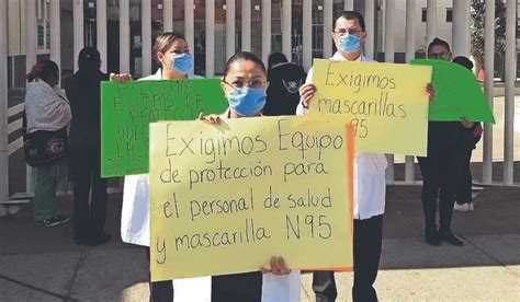 Trabajadores De La Salud Continúan Protestando Por Falta De Insumos Médicos En Toluca El