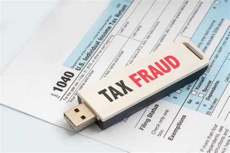 IRS refund scam: Tax preparer and refund scam is getting worse - here's