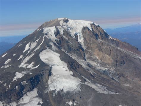 Close Up Of Mount Adams Summit Area In The Cascade Range Wa Usa