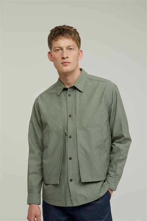Shirt Made Of Light Cotton Fabric With A Smooth Touch And Twill