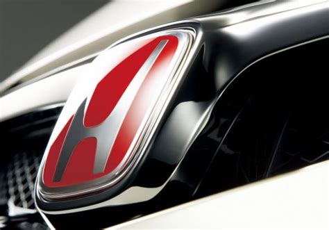 Download wallpapers honda civic type r, 4k. Souq | Honda H Front Emblem Logo Badge JDM Red for Civic ...