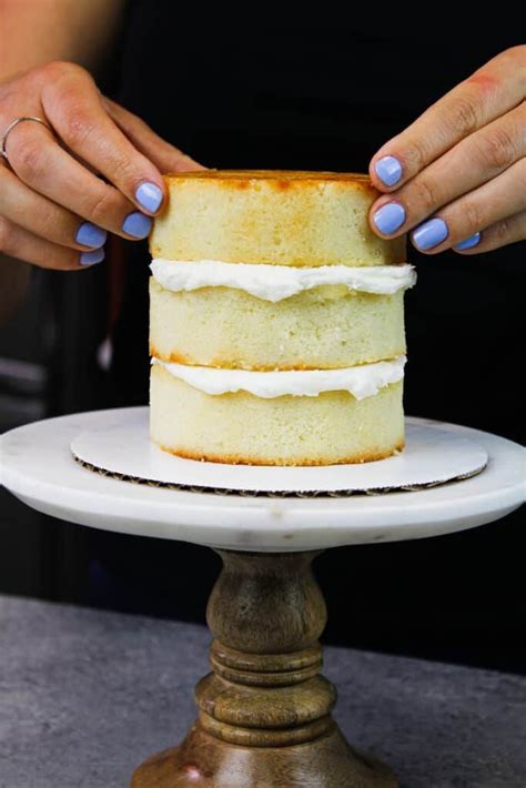 Mini Vanilla Cake Recipe Simple 4 Inch Layer Cake Recipe In 2020