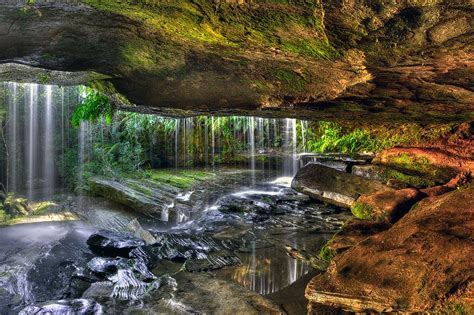 Somersby Falls Waterfall Cave Cenntral Coast Nsw Australia