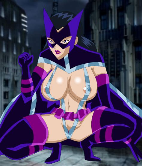 Helena Bertinelli Gotham City Vigilante Huntress Nude