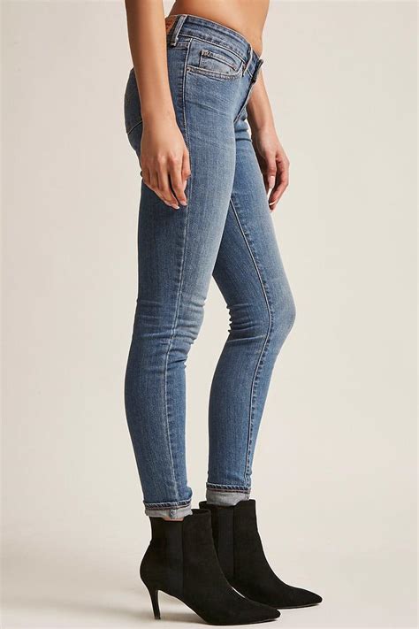 Lyst Forever 21 Levis Low Rise Skinny Jeans In Blue