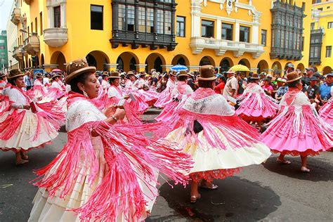 Lima Peru Traditional Clothing