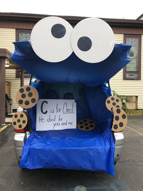 Trunk Or Treat 2017 Cookie Monster Truck Or Treat Trunk Or Treat