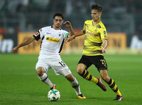 Borussia mönchengladbach went into the match with borussia dortmund as reigning bundesliga champions of the previous season. Borussia Dortmund v Borussia Moenchengladbach - Bundesliga ...