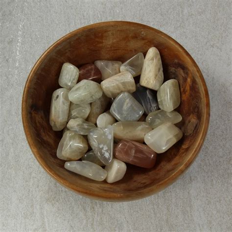 Tumbled Moonstone Buy Moonstone Tumblestones Online Uk Gemstone