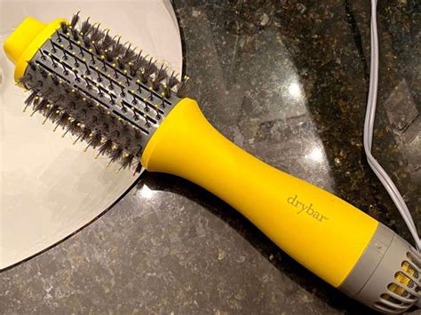 Drybar The Double Shot Blow Dryer Brush Review