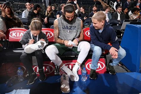 Biografía de ricky rubio incluyendo fotos de infancia/colegio y grabaciones de la primera vez en la tv + histórico de etnia y hechos sobre ser gay/hetero. Ricky Rubio treats young Spanish fan fighting cancer to a ...
