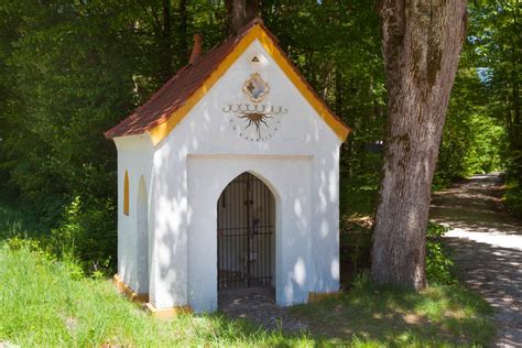 Der Ebersberger Forst Die Kapelle Und Die Weiße Frau